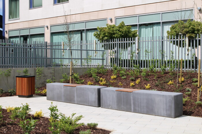 Townscape Concrete Unity Bench with Townscape litter Bin